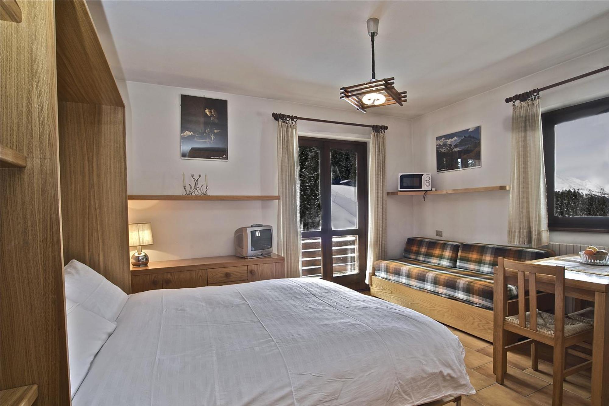 Residence Raffaella Santa Caterina Valfurva Szoba fotó